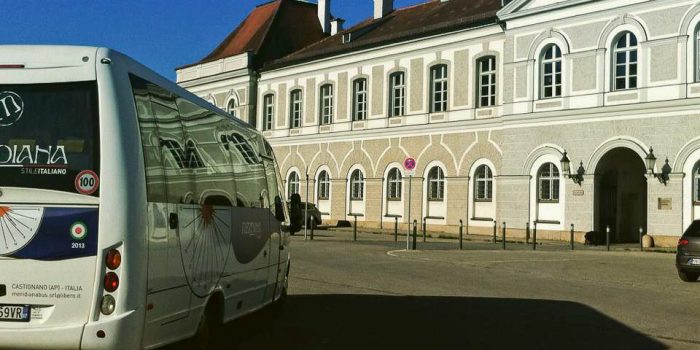 meridiana bus MINIBUS